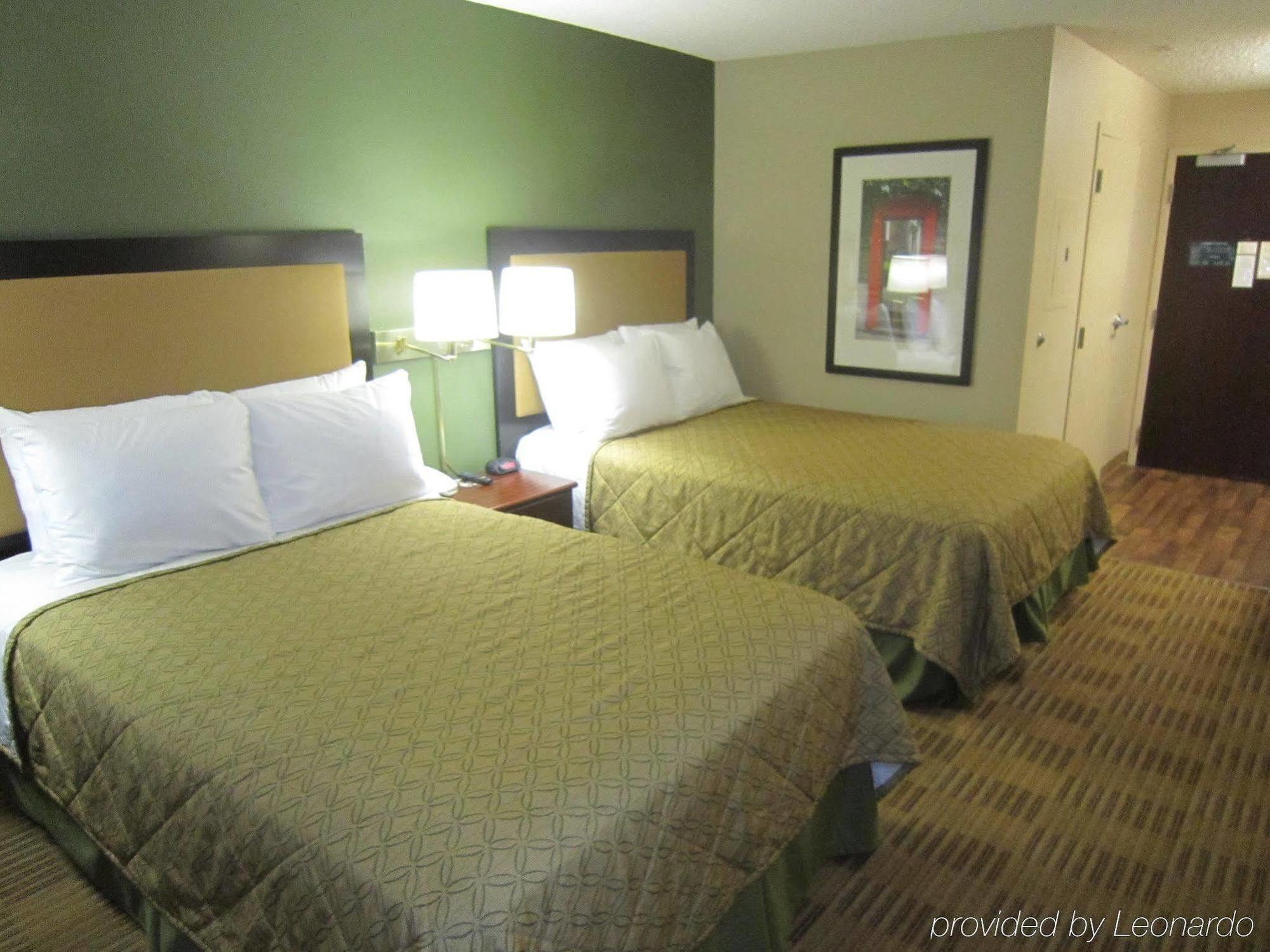 Extended America - Angeles - Blvd 2*